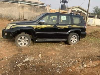 A picture of 2008 Toyota Prado ........