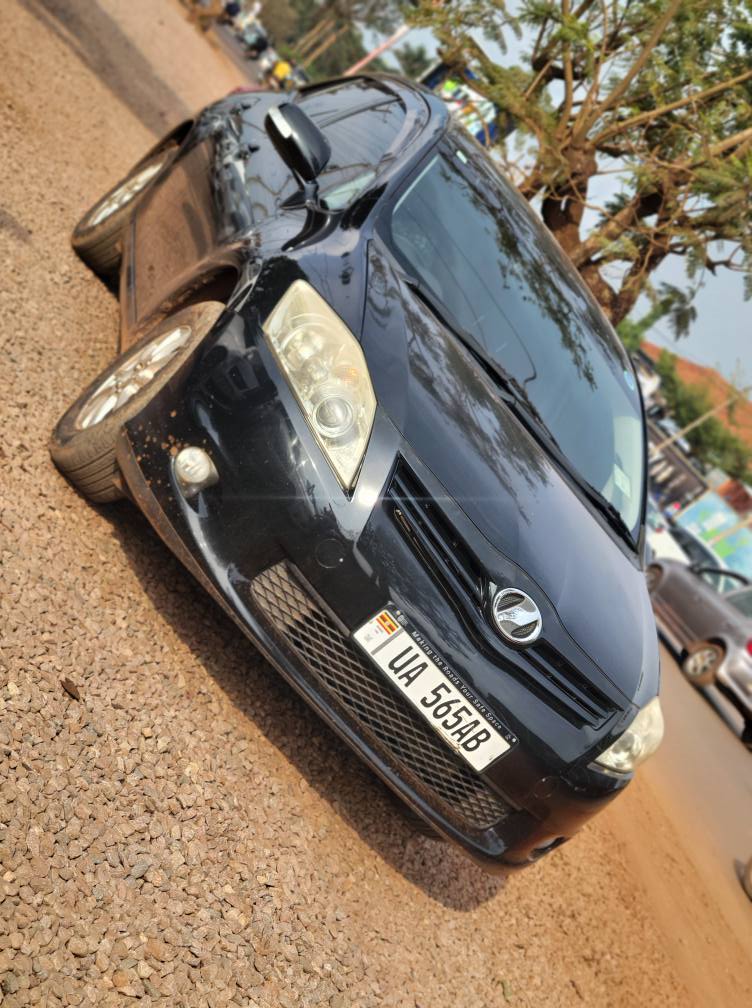 A picture of Toyota auris