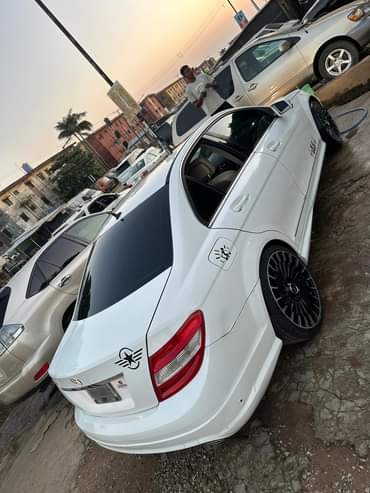 A picture of KinzzyAuto s LTD 08109018982 9 500 000 Refer and earn