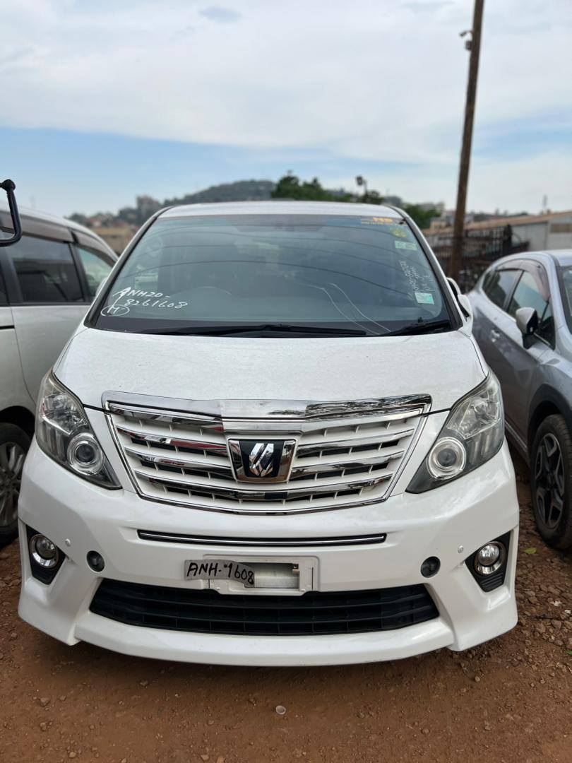 toyota alphard