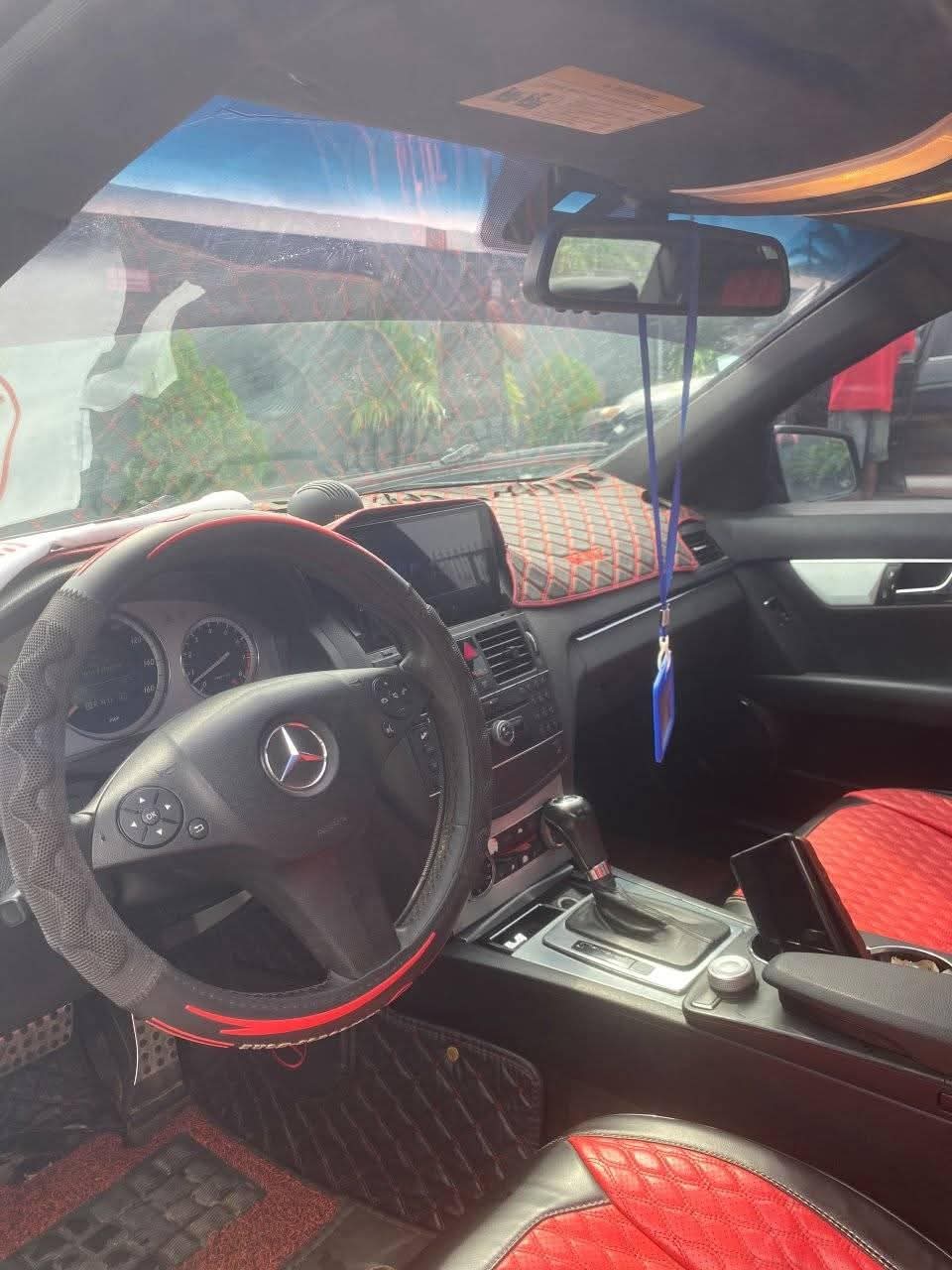 A picture of Mercedes Benz c350