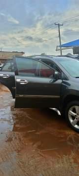 A picture of RX 330