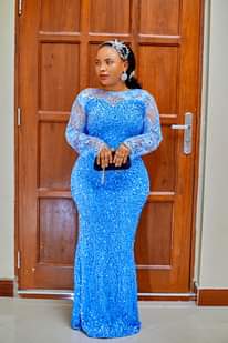 A picture of Hot dress