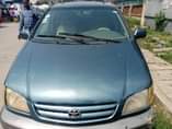 A picture of Toyota sieena 2002
