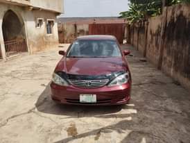 A picture of Toyota Camry 05