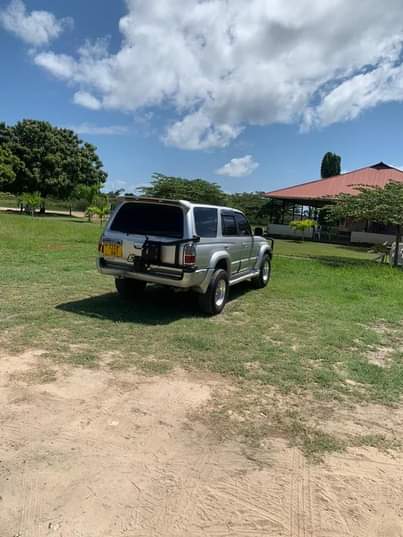A picture of HILUX SURF FOR SALE 10.5M
