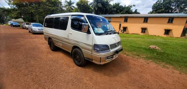 A picture of For the best car hire services AIRPORT PICKUPS AND DROPOFFS