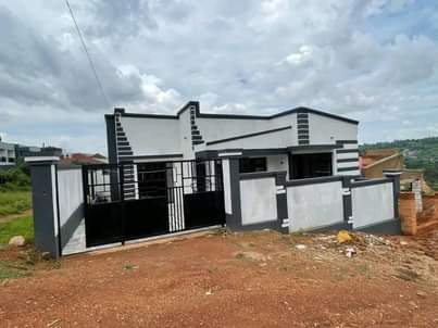 self compound houses