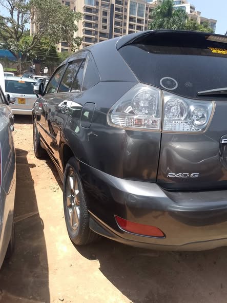 A picture of Toyota Harrier For Sale 0787181703 0704482571 Call Whatsapp