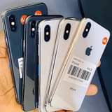A picture of Uk used iphone X come with 6months warranty at 950k