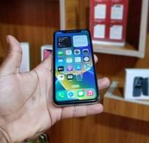 A picture of iPhone X 64GB Ina Face