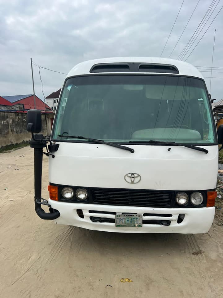 A picture of 2008 Toyota coastal bus