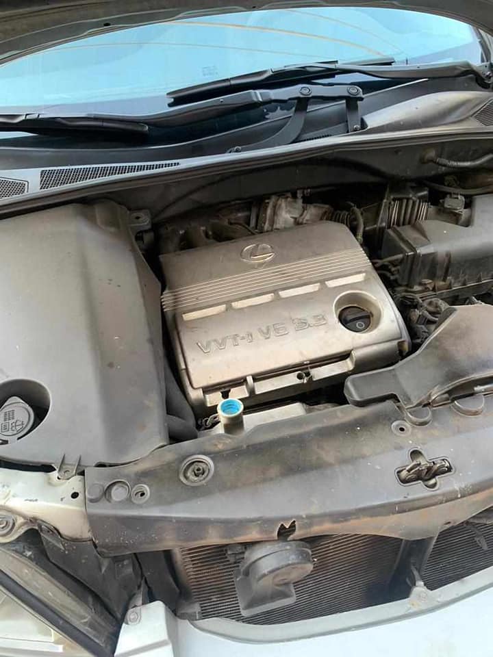 A picture of RX 330