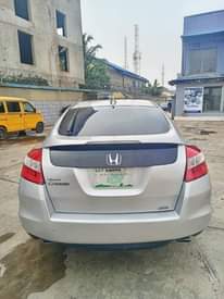 A picture of Honda Crosstour 2010 Model