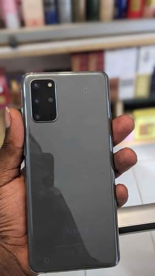 A picture of Samsung S20 5G
