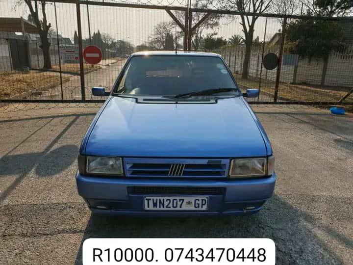 fiat uno