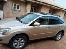 A picture of Neatly used Lexus Rx 330 with all d features working