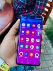 A picture of Samsung S10