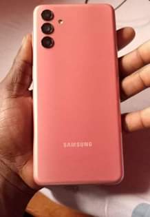 A picture of Samsung A04s