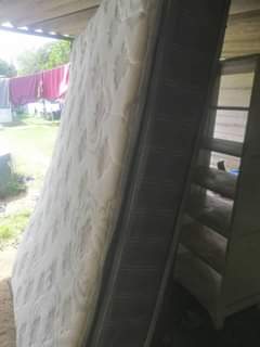 classifieds/blankets