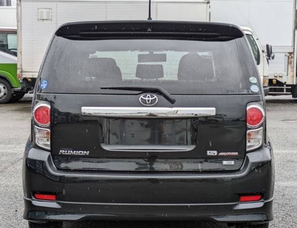 A picture of Toyota Rumion on sell