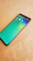 A picture of GALAXY S10