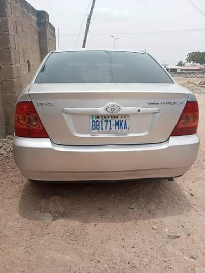 A picture of Toyota Corolla bank 2003