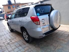 A picture of Toks standard 2008 model registered Toyota Rav 4
