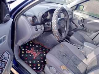 A picture of 2005 Toyota Rav4