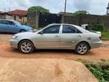 A picture of 2005 Toyota Camry buy