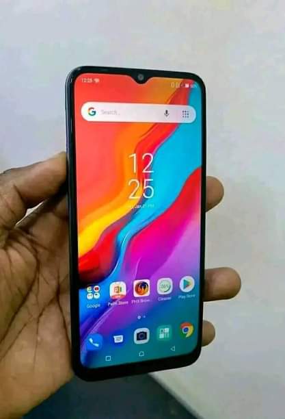 A picture of Infinix hot 8
