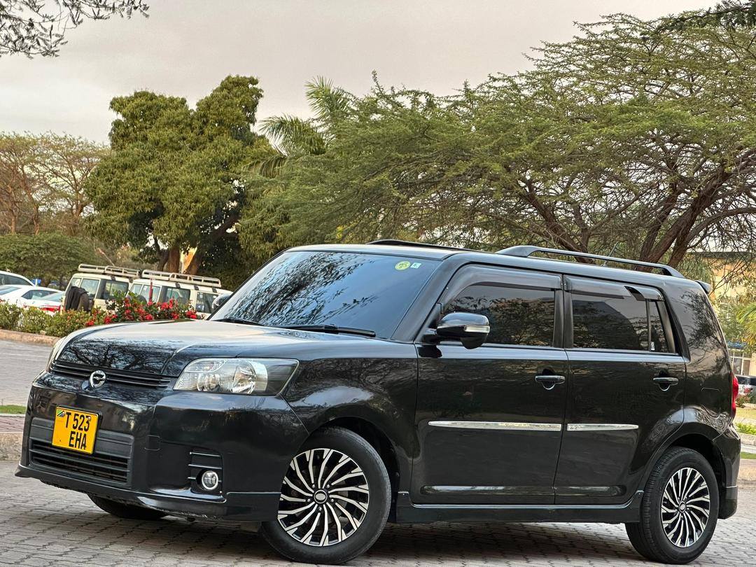 A picture of TOYOTA RUMION