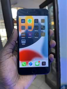 A picture of iPhone 7 Plus 128gb 400k WhatsApp or call 0759979422 0773648989