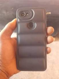A picture of Google pixel 3a 80000 0718130973