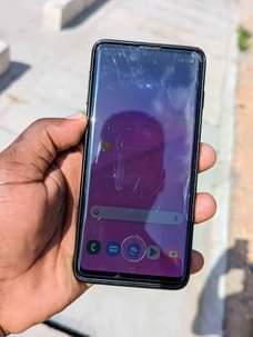 A picture of SAMSUNG S10 128gb bei 195 000 tu