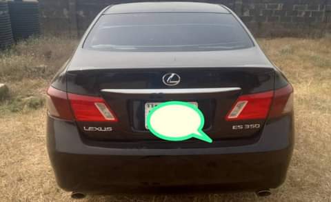 A picture of LEXUS ENGINE GEAR AND AC UNTOUCHED VERY CLEAN IN AND