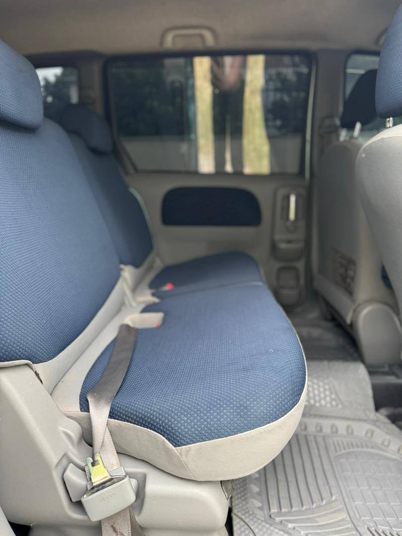 A picture of Toyota sienta