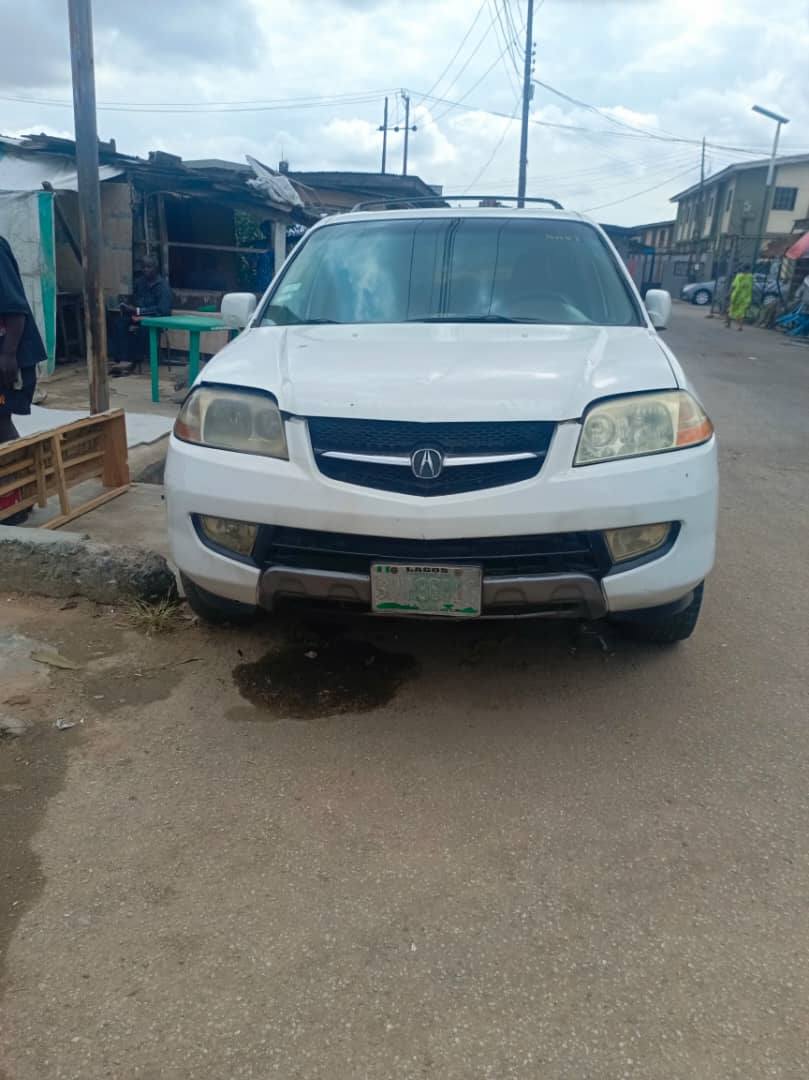 A picture of Acura MDX