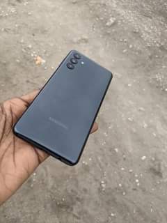 A picture of SAMSUNG GALAXY A04s