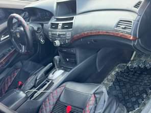 A picture of wow This is extremely clean Honda crosstour 2010 model full