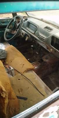 A picture of Peugeot pick up