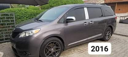 A picture of Kelly Automobiles TOKUNBO TOYOTA SIENNA YEARS 2016 DISTRESS SALE More