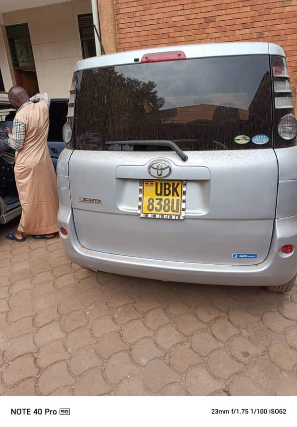 A picture of Quick sale 18 5m only 075219928 0772837090 Bulenga