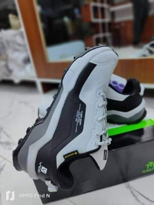 A picture of Vico waterproof orgTsh 75 000 WhatsApp 0627380274
