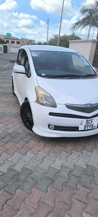 toyota ractis
