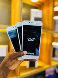 A picture of Vivo y67 gb64 ram4