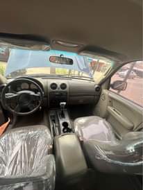 A picture of 07065295737 Jeep 2004 4.2m