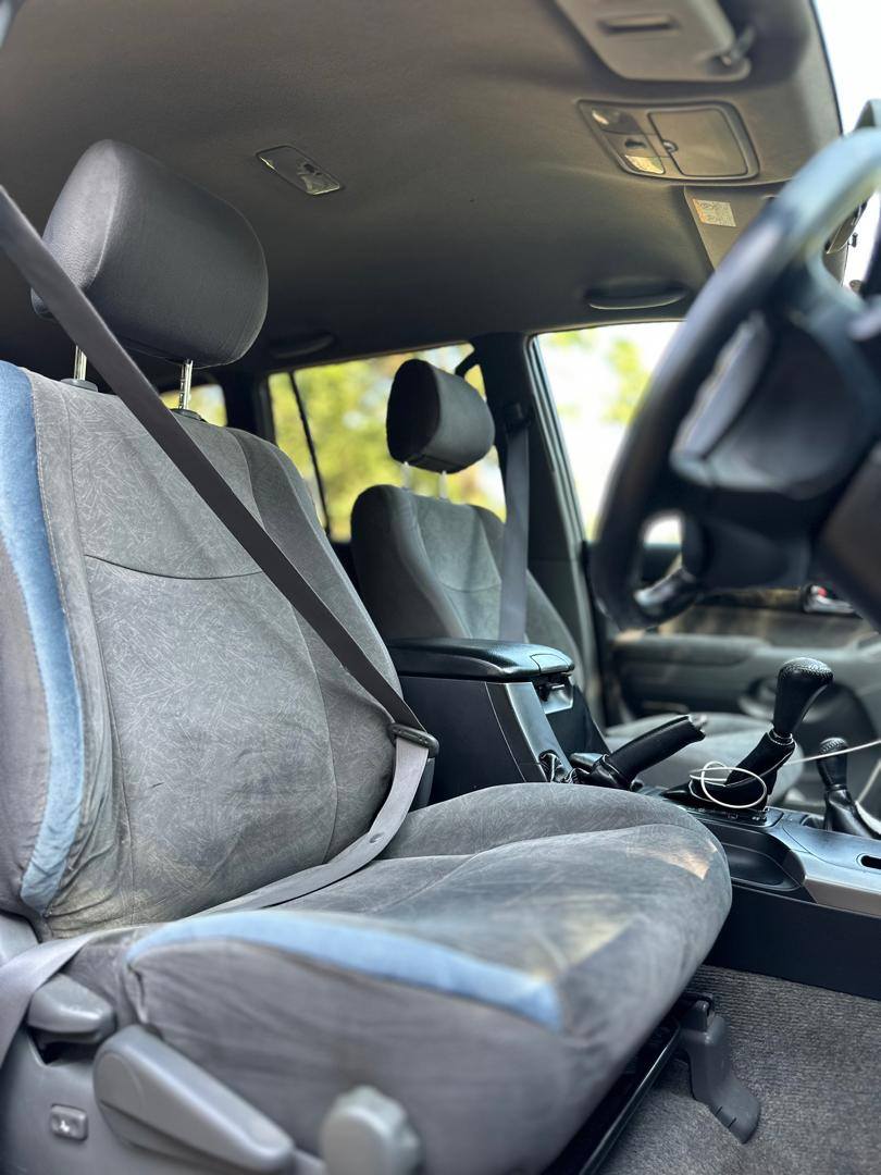 A picture of LAND CRUISER PRADO TX VVTi Engine 2.7.CC Automatic Petrol Engine