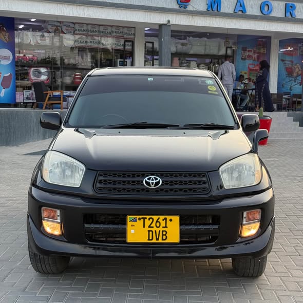 A picture of Toyota Rav4 kilitime Bei 21 500 000