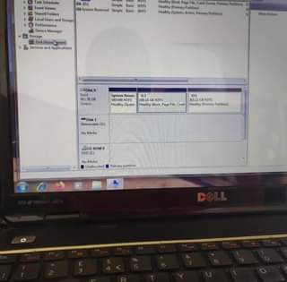 A picture of Dell laptop i5 6gb ram 500gb storage weak battery in